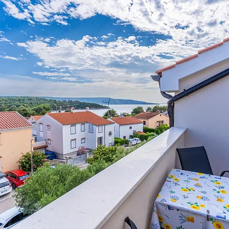 & Klemenc Apartment