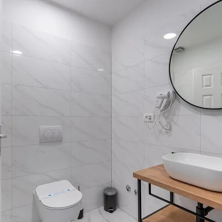 Apartamento & Klemenc *