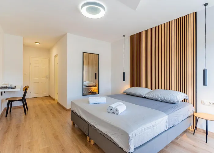 & Klemenc Apartamento Cres