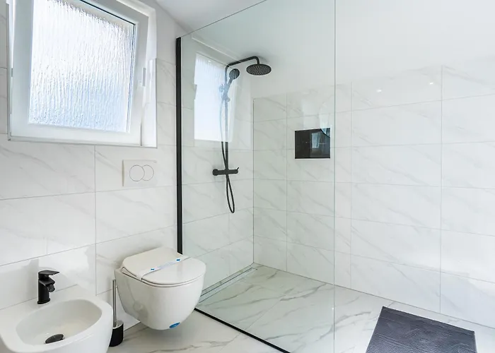 Apartment Apartments&rooms Klemenc