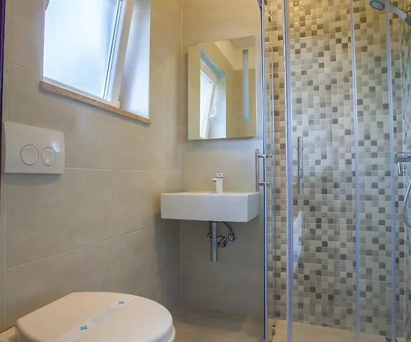 Apartment Apartments&rooms Klemenc Cres