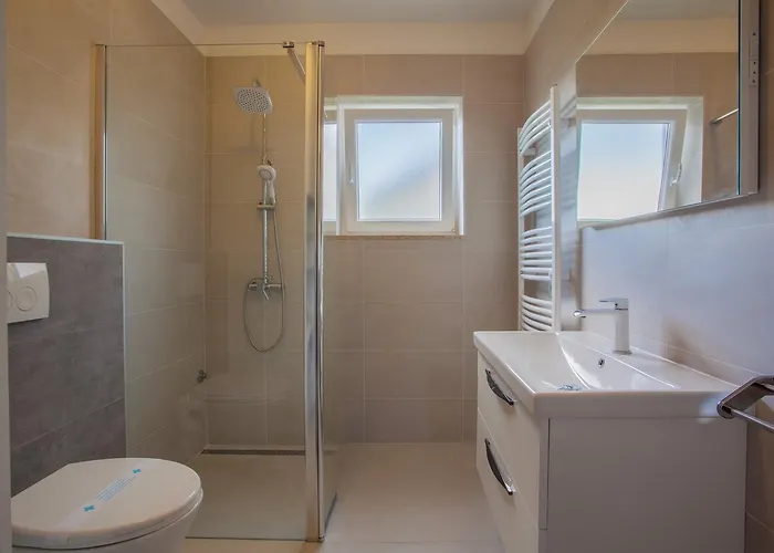 Apartments&rooms Klemenc Apartment Cres